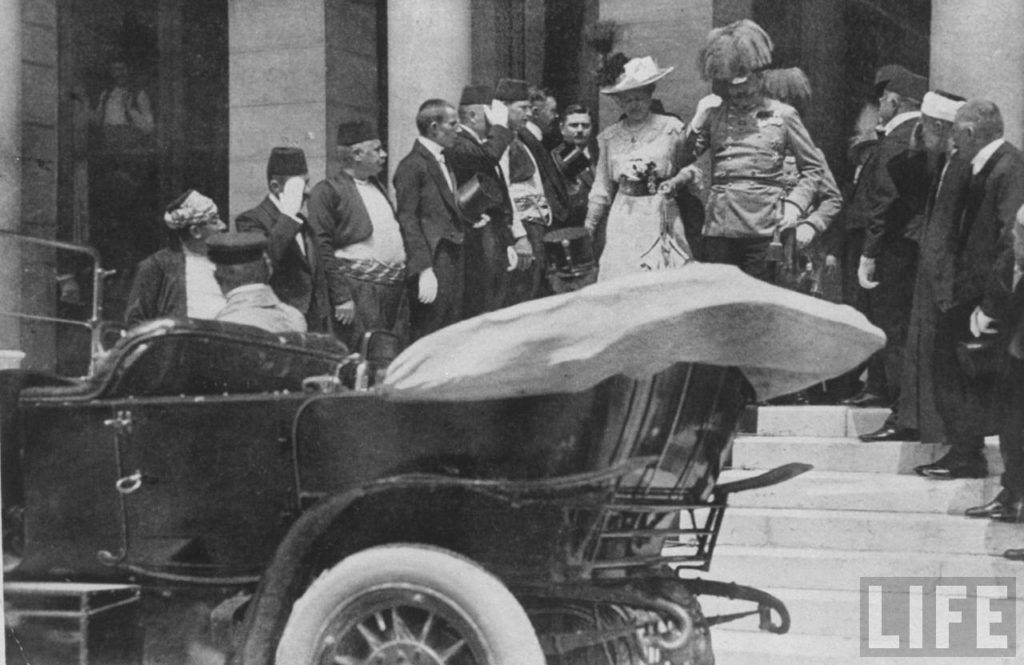 Archduke Franz Ferdinand and Sofie before assasination